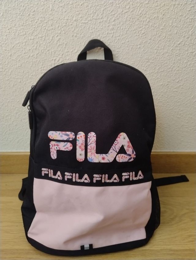 Mochila y estuche Fila