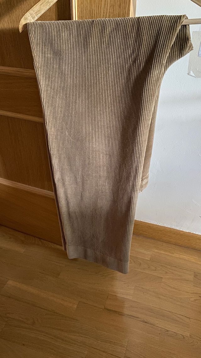 Pantalón pana marrón hombre T 44