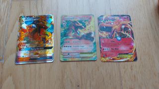✨️LOTE pokémon CHARIZARD✅️