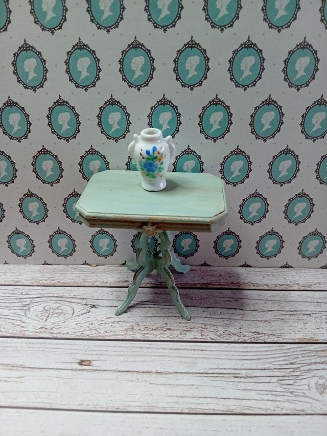 Casa delle bambole vaso in porcellana