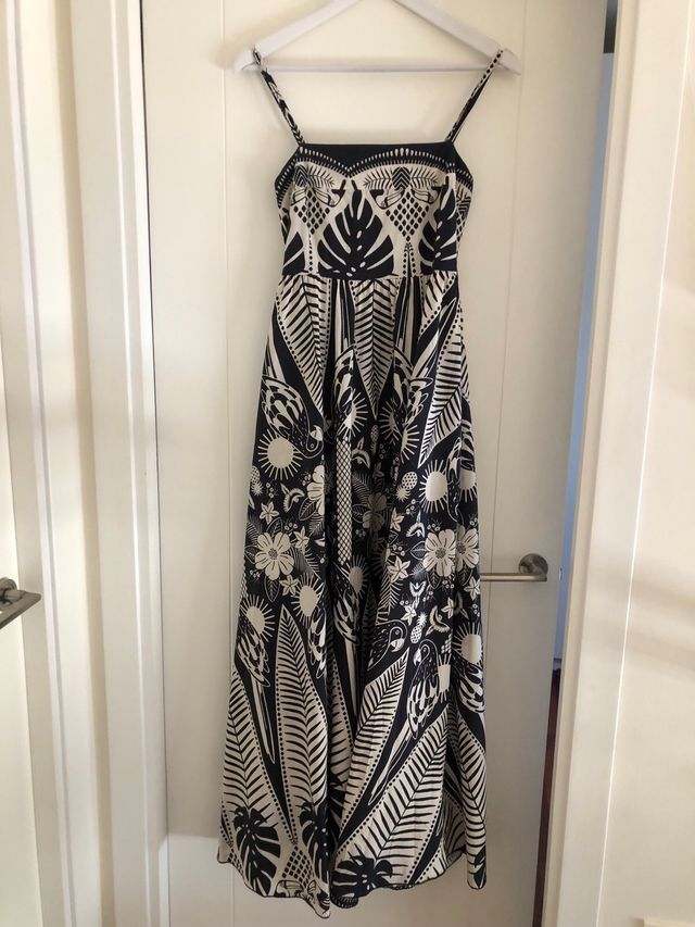 Vestido largo estampado beige/negro