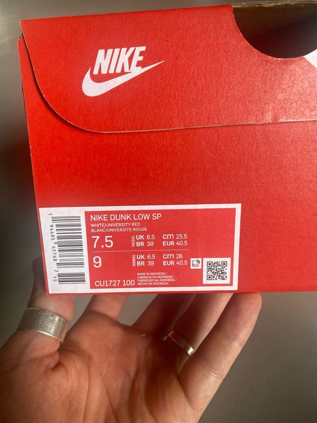 Vendo Dunk Low UniversityRed 40.5 y 44