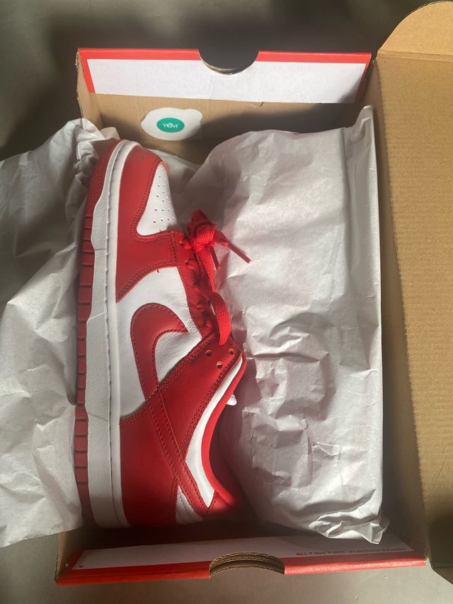 Vendo Dunk Low UniversityRed 40.5 y 44
