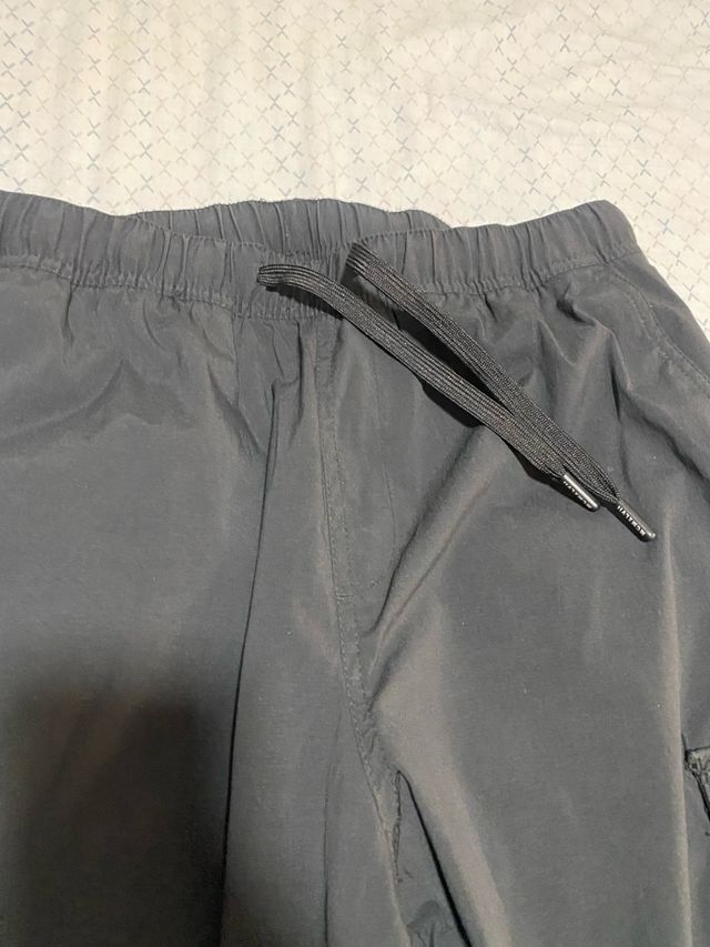 Pantalones cargos