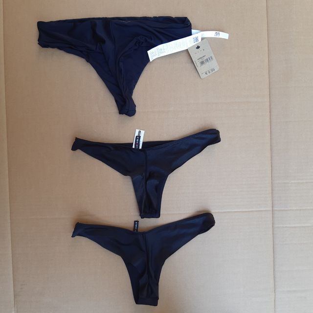 Tre slip da mare nuovi da donna