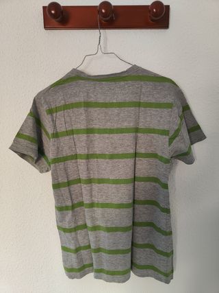 Camiseta T. M Pull and Bear.