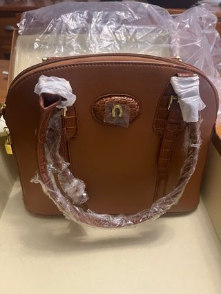 Bolso  mas complentos marron 