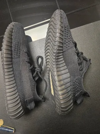 Yeeze 350 V2 Onix