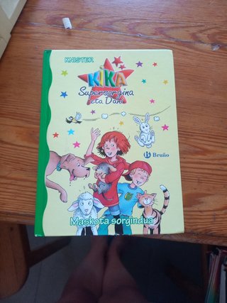 Kika superbruja