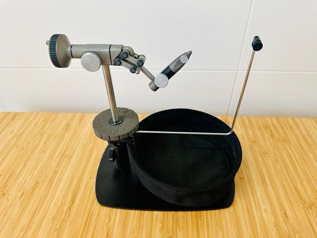 Torno C&F Design Reference CFT-9000