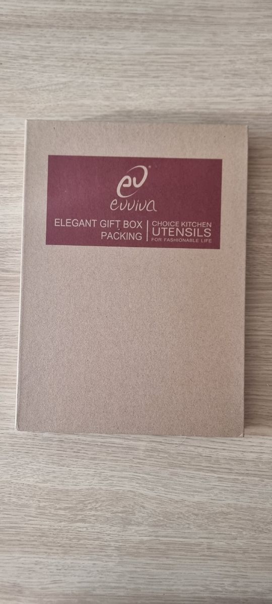 Forchettone e coltello da cucina e/o barbecue