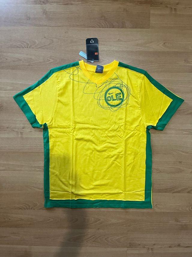 Camiseta Vintage Nike Brasil