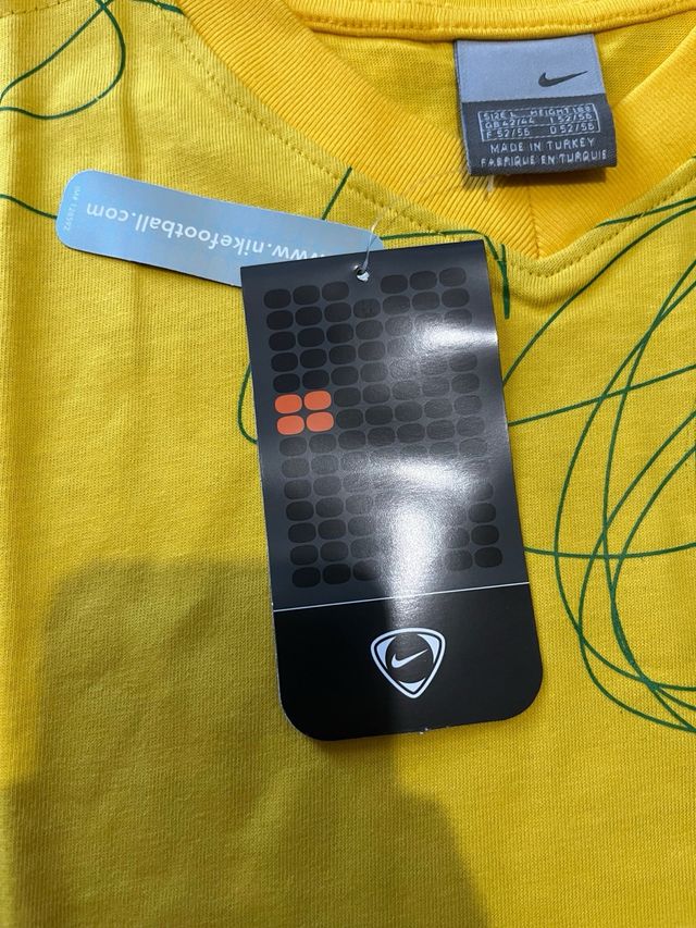 Camiseta Vintage Nike Brasil