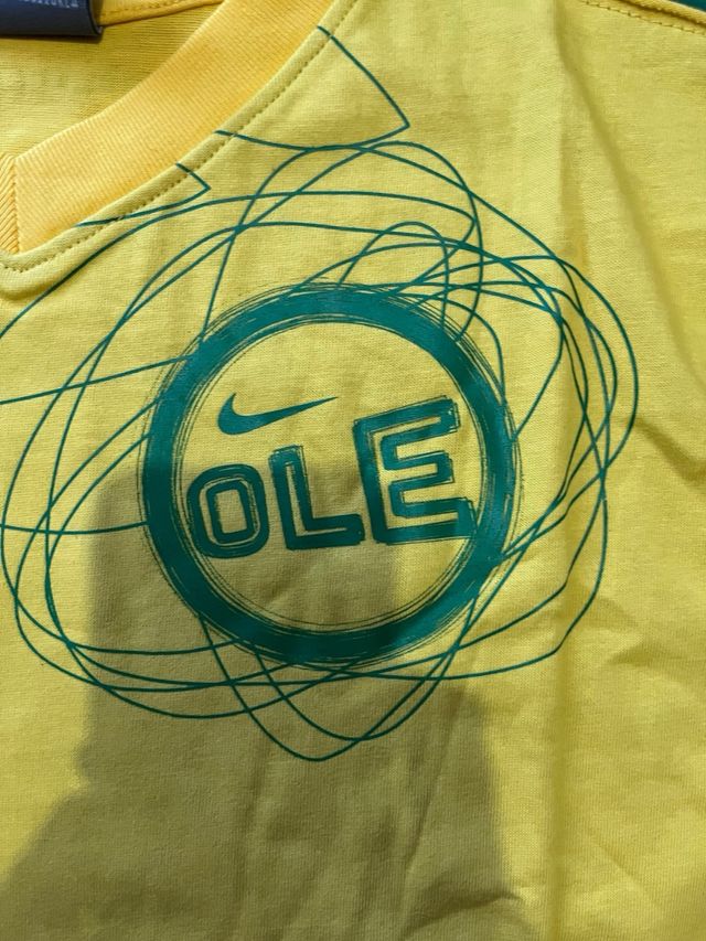 Camiseta Vintage Nike Brasil