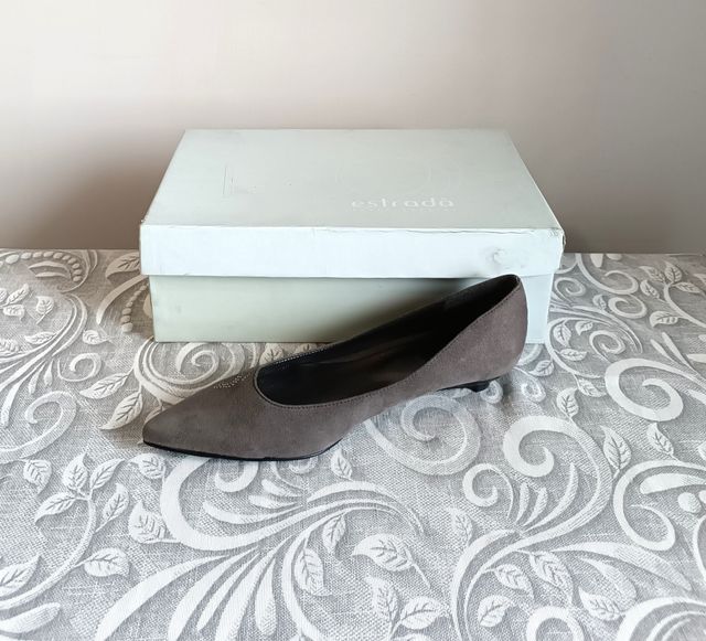 Scarpe basse Estrada tg.36 grigie in vera pelle