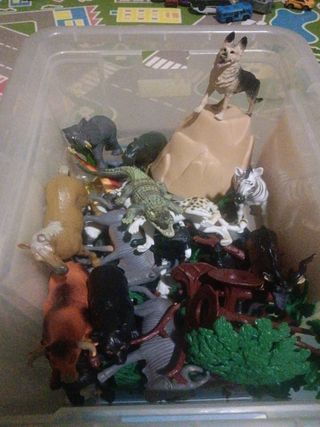 Animales de juguete