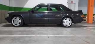 Mercedes-Benz Clase E 1992