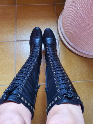 Botas altas negras de piel de Balenciaga