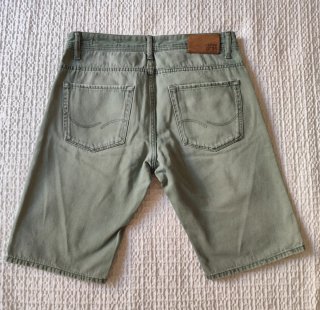 Pantalón corto vaquero verde caqui de Jack & Jones