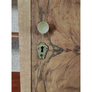 Armario Art Decó rústico