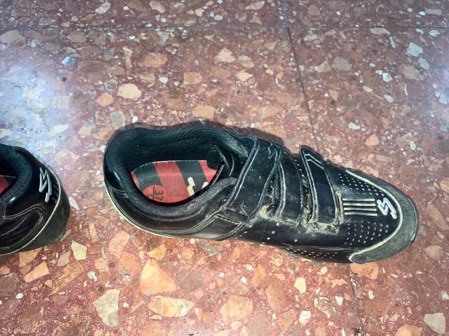 Zapatillaa ciclismo cala