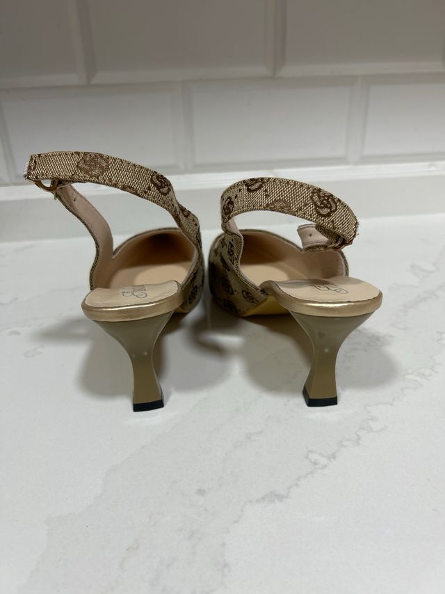 Sandalias sin estrenar T 40