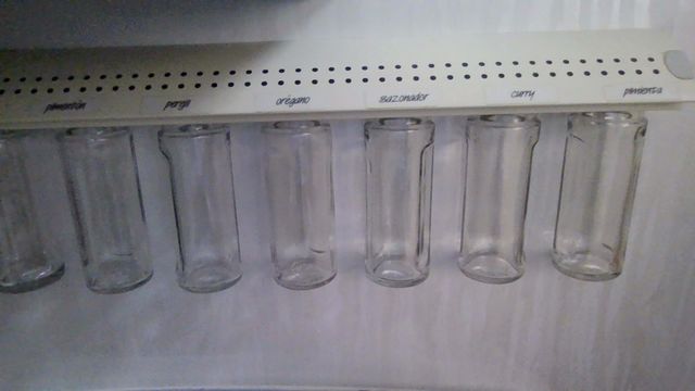 Oferta: Especiero magnético