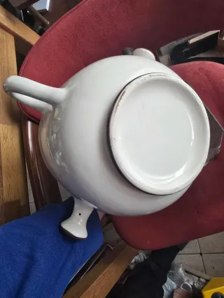 antico catino per toilette da camera