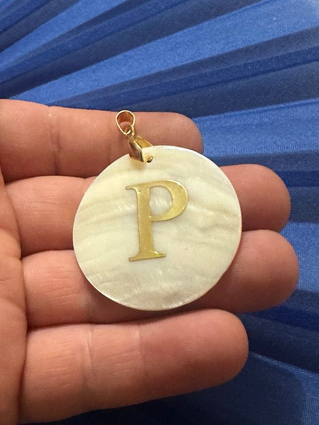 Ciondolo in madreperla