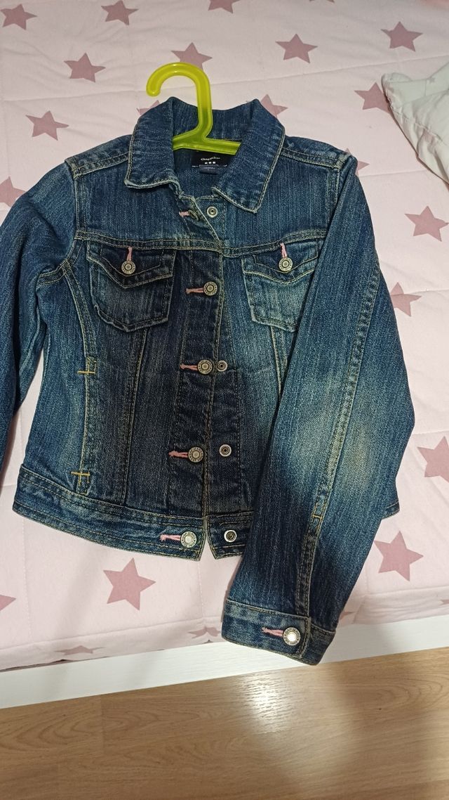 Cazadora vaquera niña