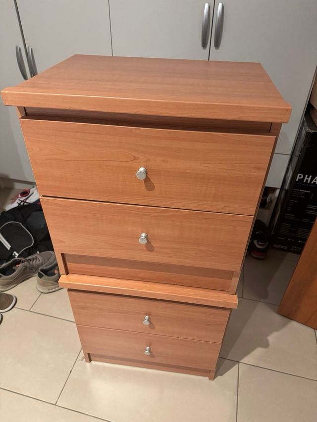 ¡¡OFERTA!! 2 Mesitas de noche impecables por 35€!