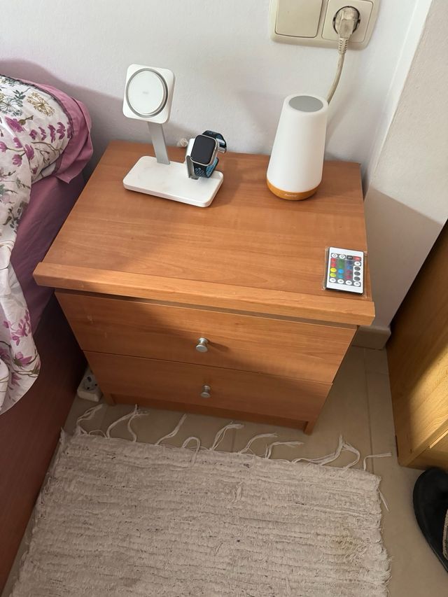 ¡¡OFERTA!! 2 Mesitas de noche impecables por 35€!