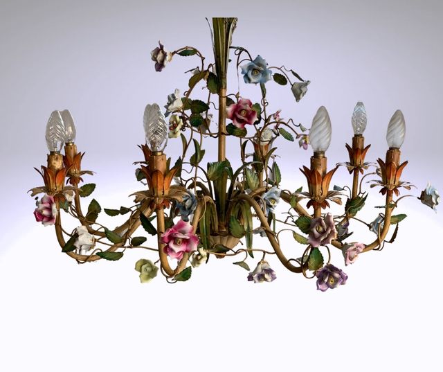 LAMPADARIO VINTAGE - Porcellana di Capodimonte