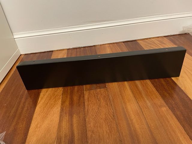 Bandeja portacables escritorio