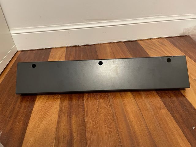 Bandeja portacables escritorio