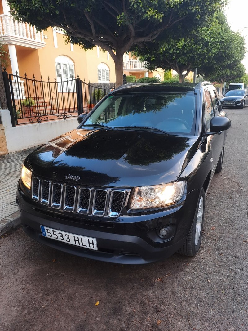 Jeep Compass 2012 - foto 1