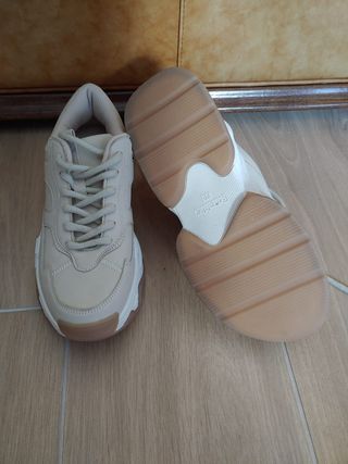 ZAPATILLAS DE MUJER O NIÑA BLANCA BEIGE 