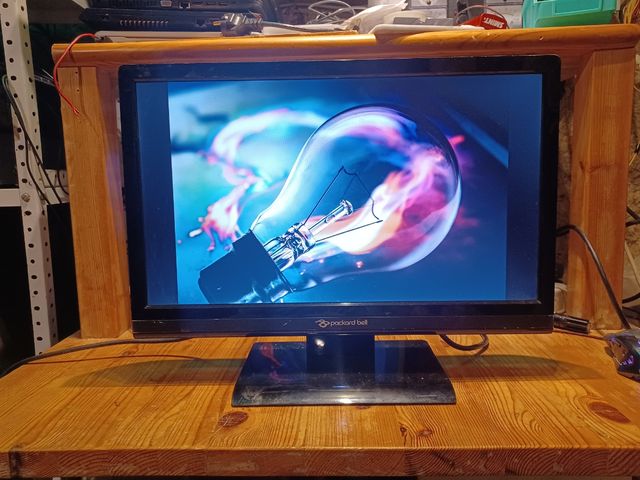 Monitor 19" Packard Bell VISEO 190 W B