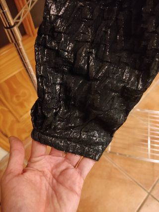 Blusa negra de El Corte Inglés