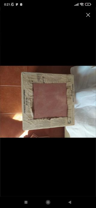 Suelo de gres espesorado.