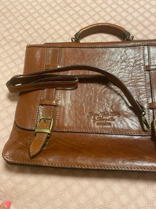 Cartera portadocumentos cuero