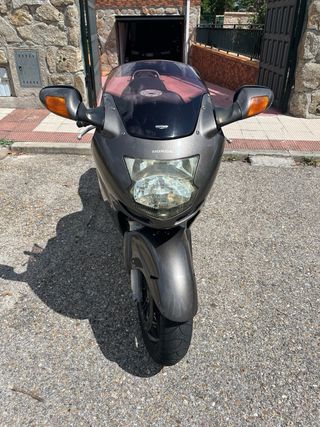 Honda CBR 1100 XX Superblackbird