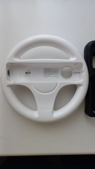 Volantino Wii e 2 gusci in silicone