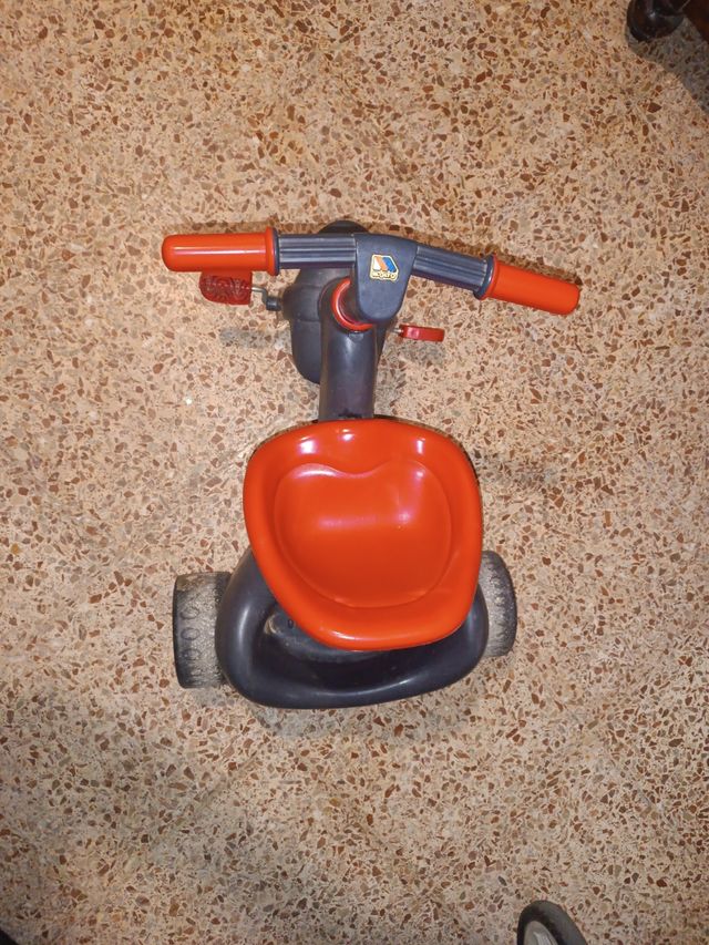 Triciclo bebe molto