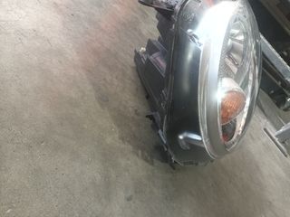 Faro izquierdo mini 2012