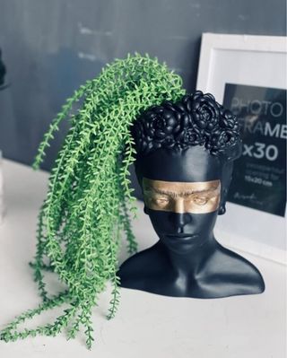 Maceta / escultura / cabeza de Frida