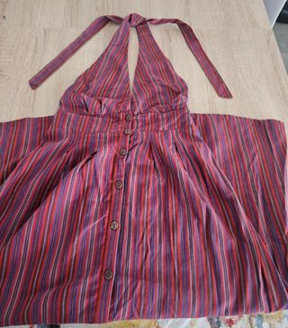 Vestido sem costas Pull & Bear