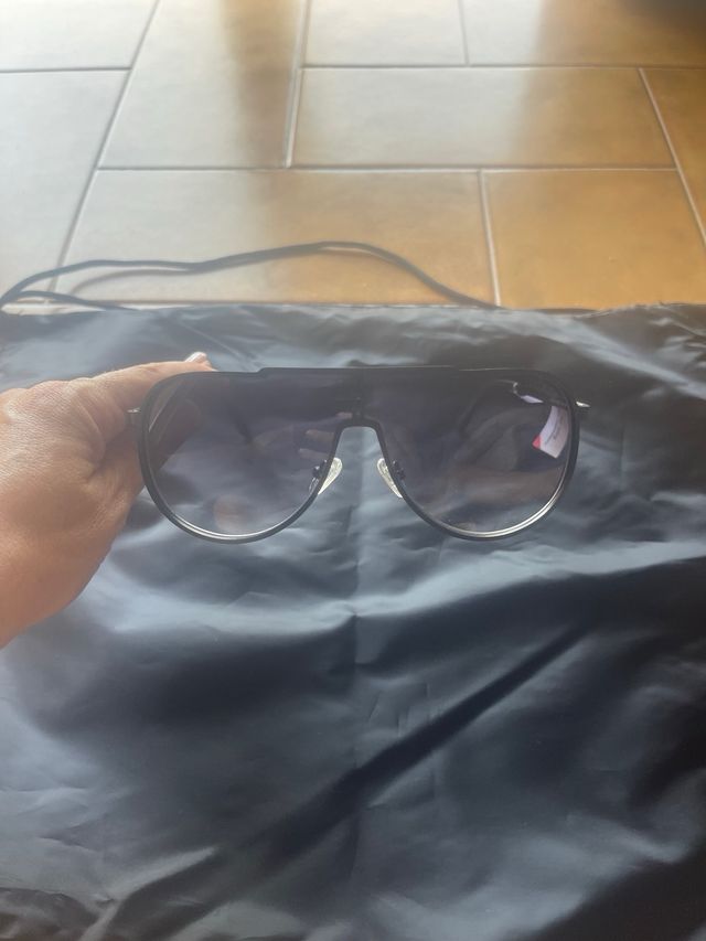 Occhiali da sole Guess