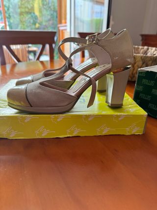 Zapatos pitillo talla 36 en perfecto estado