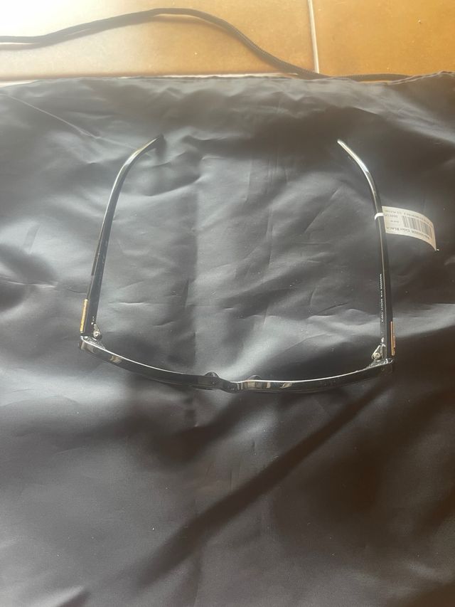 Occhiali da sole Guess